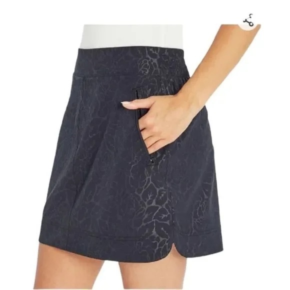 Orvis Athleisure Activewear Black Print Skort With 4 Pockets Excellent Condition - Picture 3 of 15